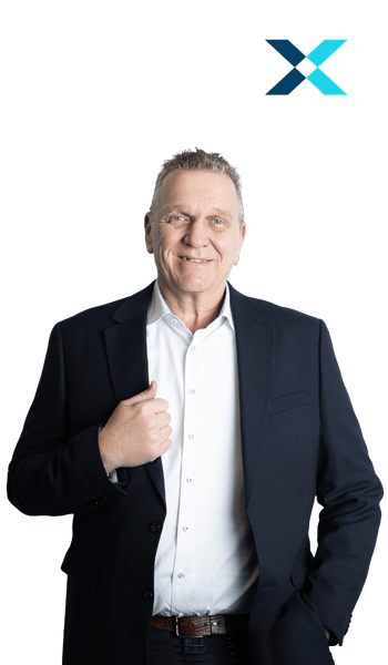 Oliver Max Busch – Head of Sales